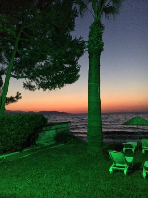 غوزيلْتْشاملِ Art Beach Hotel المظهر الخارجي الصورة